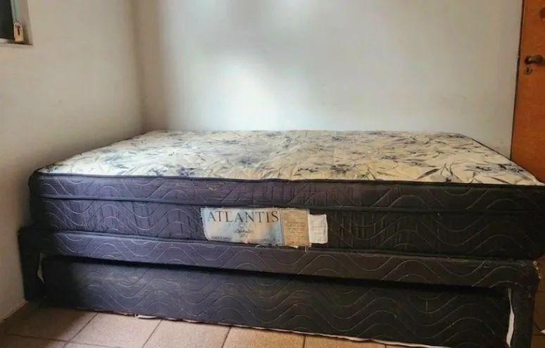 Vendo Cama box Solteirão c/cama auxiliar  - Foto 3