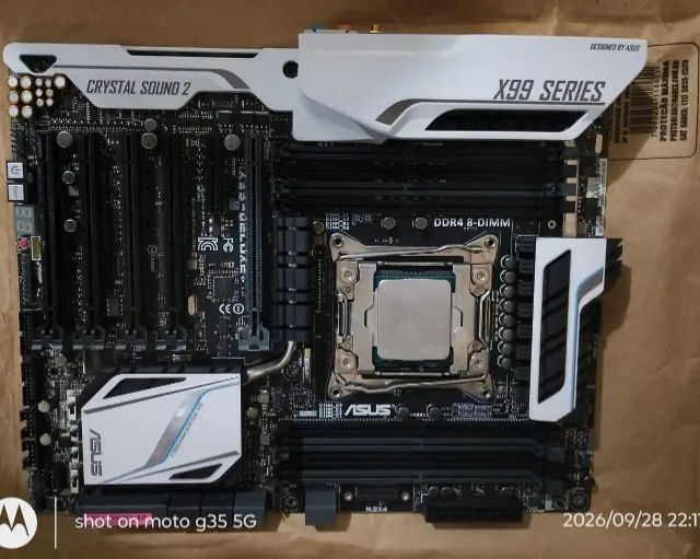 Placa mãe ASUS X99-Deluxe Intel X99