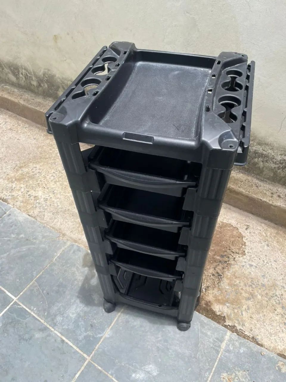 Cadeiras e Carrinhos Salão de Beleza  - Foto 5