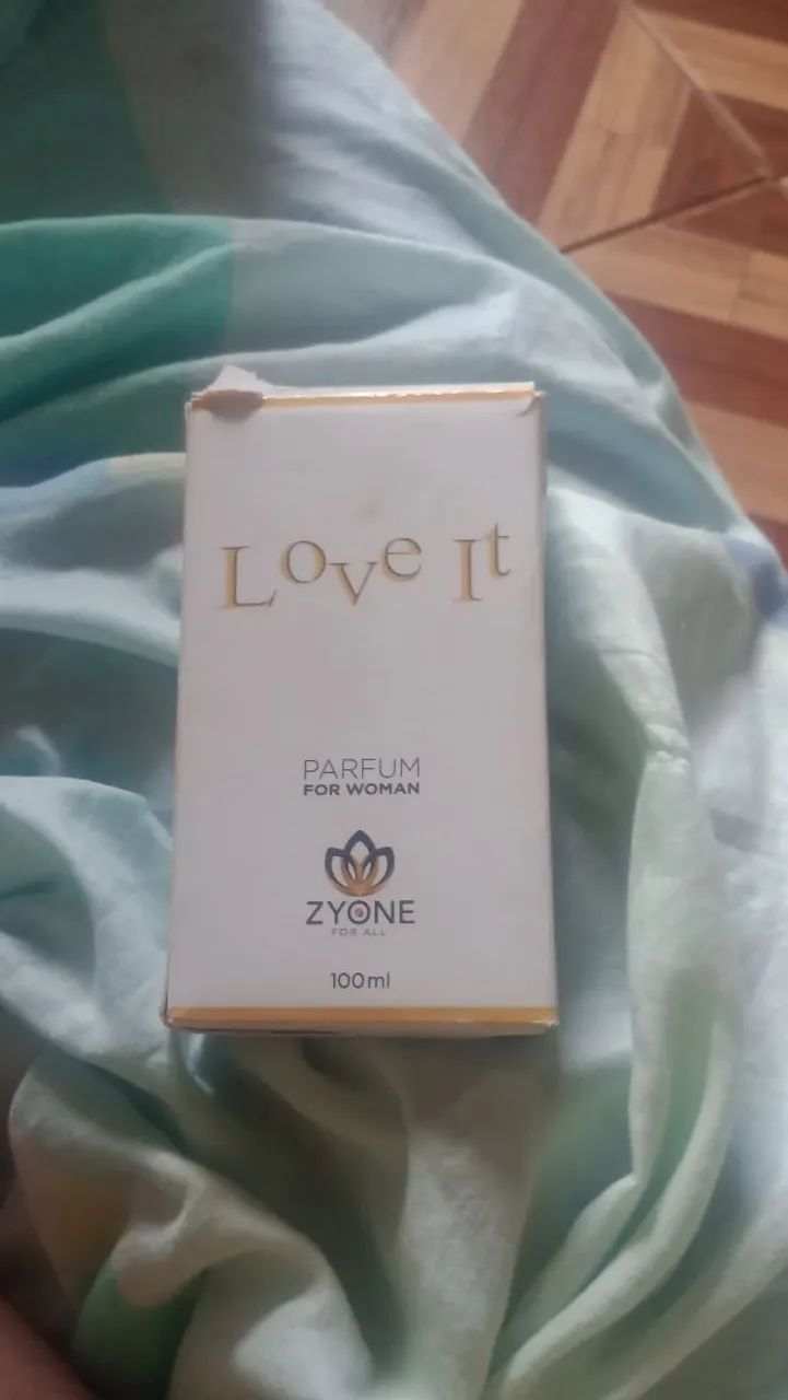 Vendo perfume importado zerado  - Foto 2