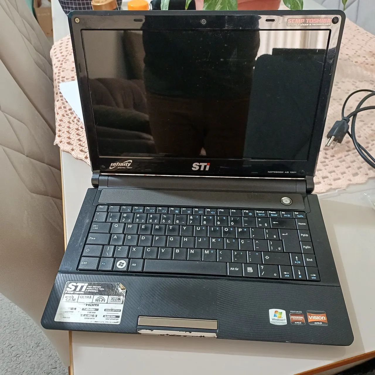 Notebook Sti Semp Toshiba  - Foto 4