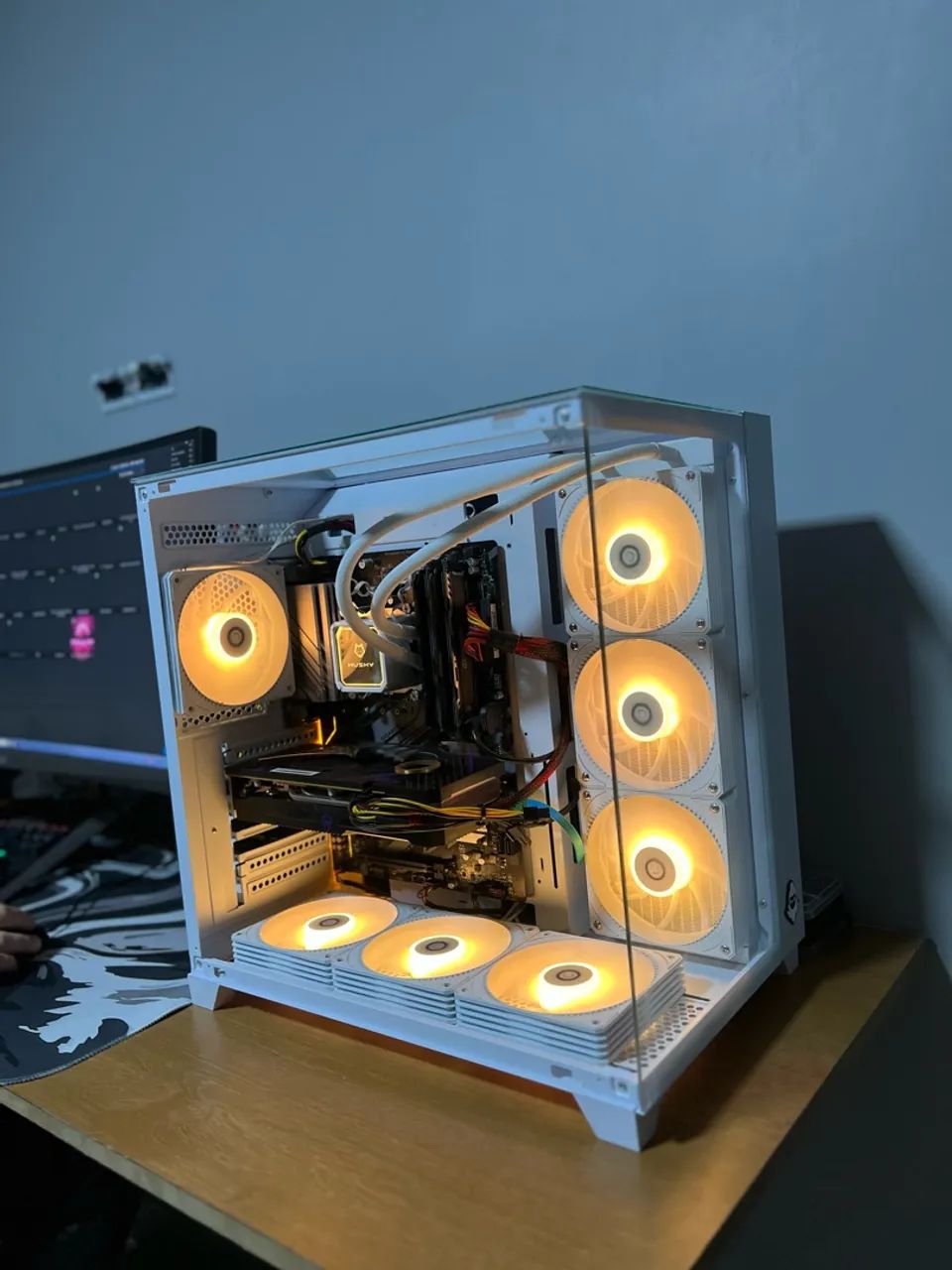 PC GAMER - RX5700 XT 8GB - Foto 2