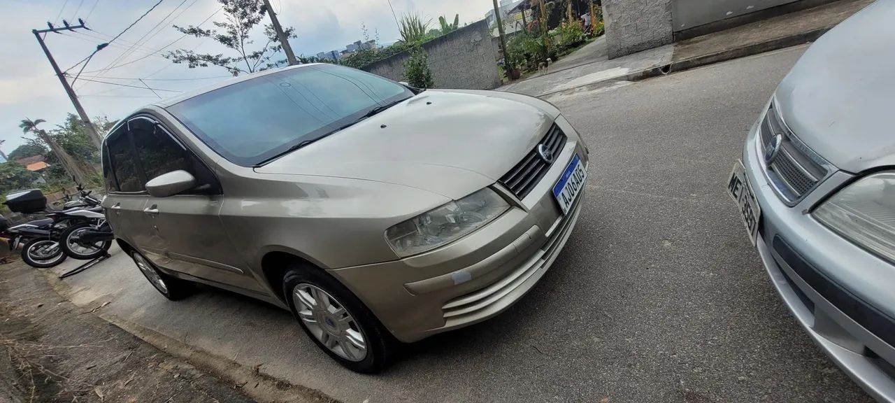 Fiat Stilo 1.8/ 1.8 Connect Flex 8V 5P 2007 - Foto 2