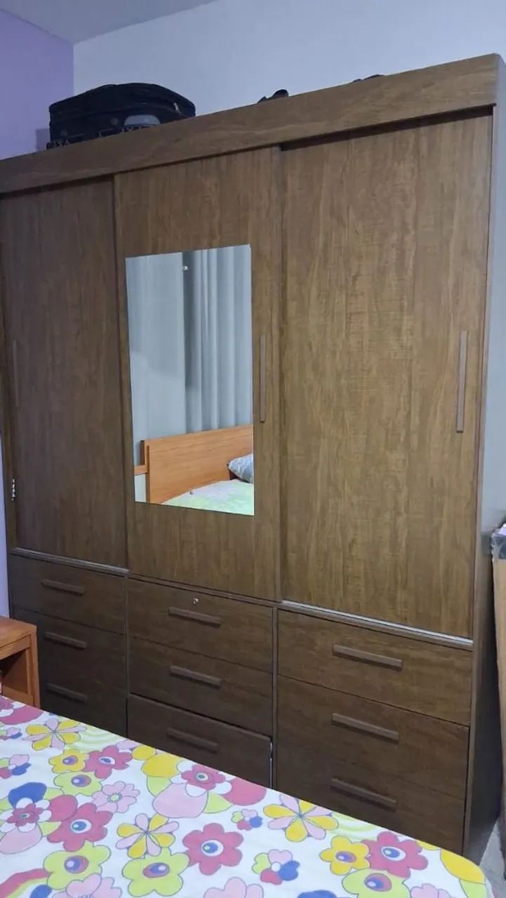Guarda roupa