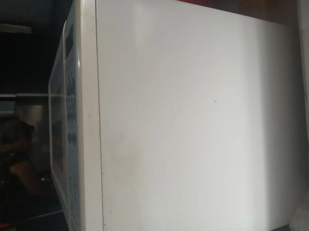 MICROONDAS COM DEFEITO - Foto 4