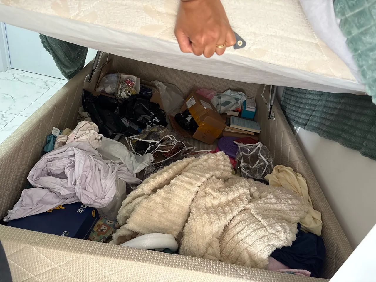 Cama baú com 3 meses de uso  - Foto 2