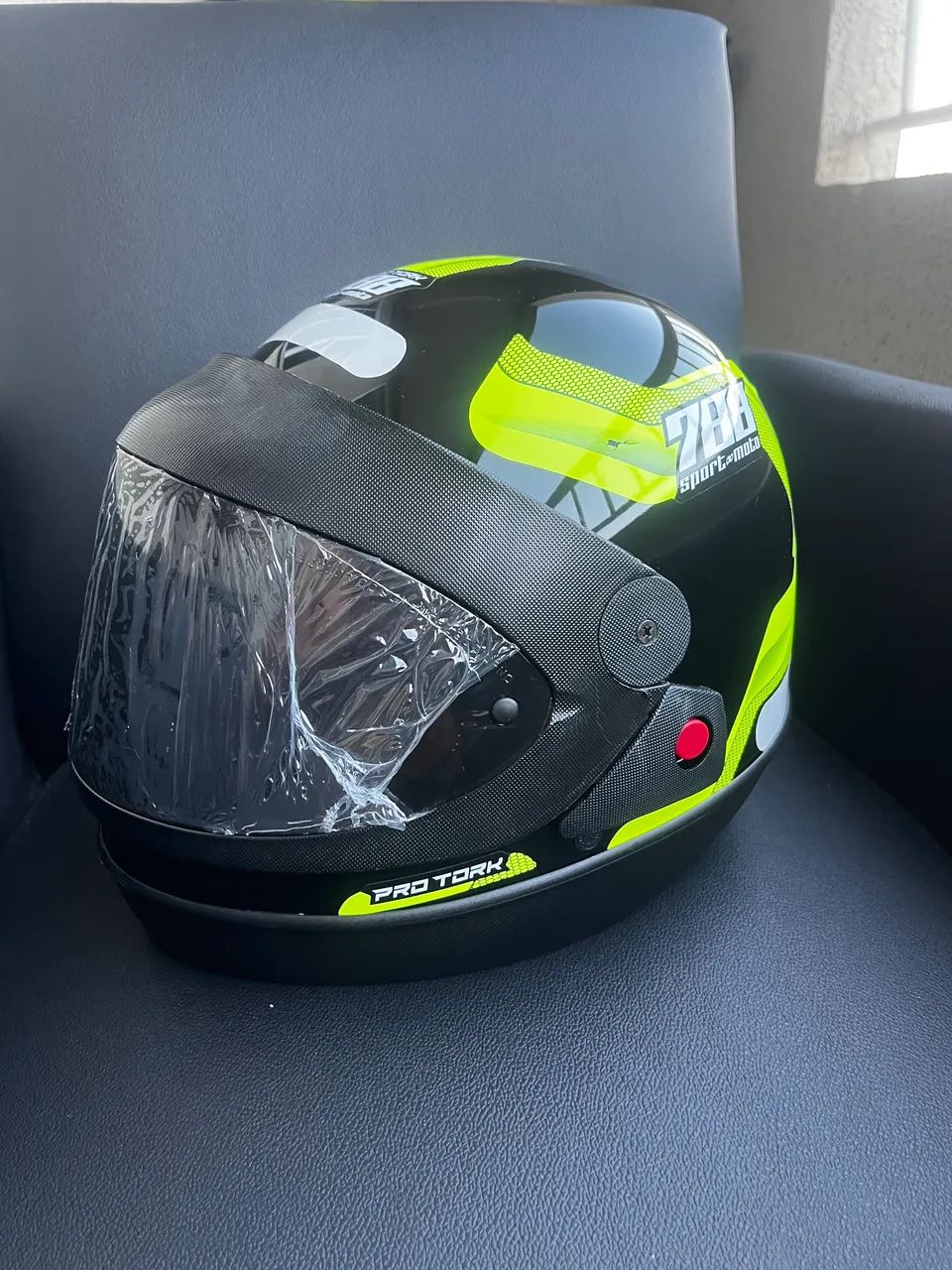 Capacete - Foto 2