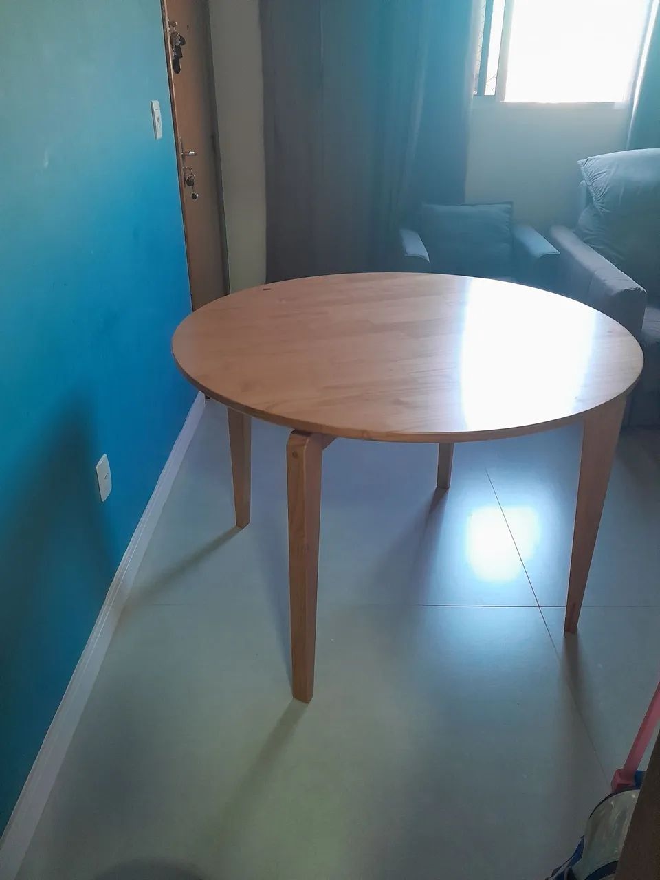 Mesa de madeira maciça  - Foto 4