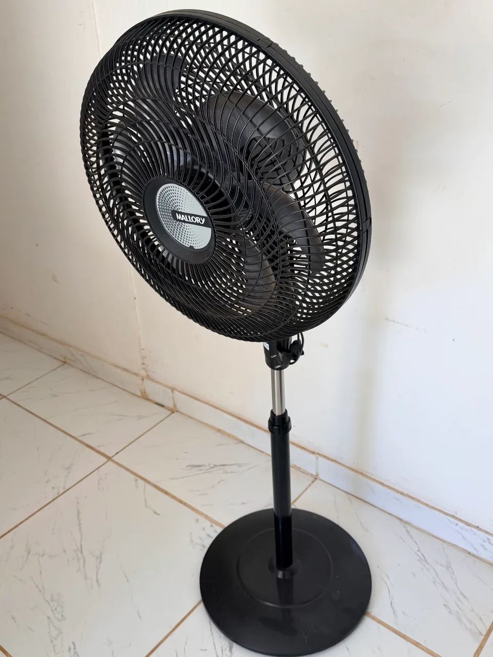 Ventilado com pedestal  - Foto 2