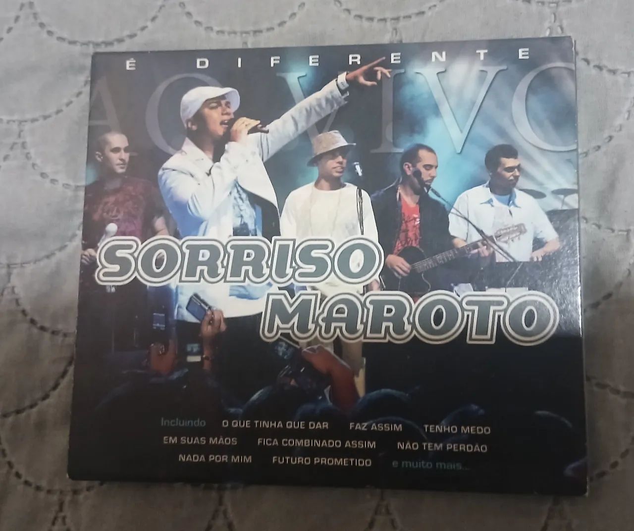 CD duplo sorriso maroto 