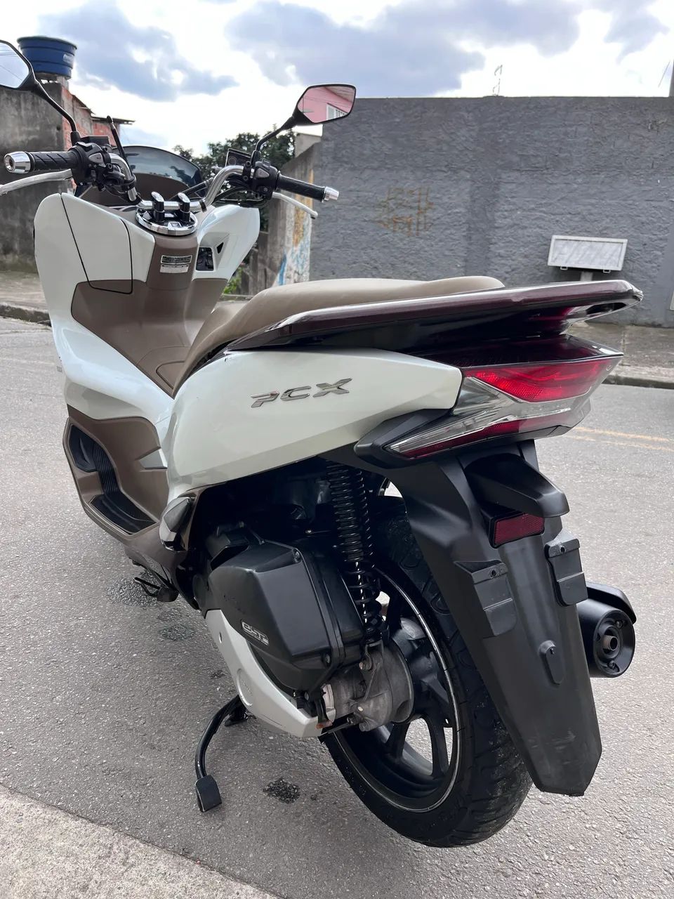 PCX DLX ABS  - Foto 4