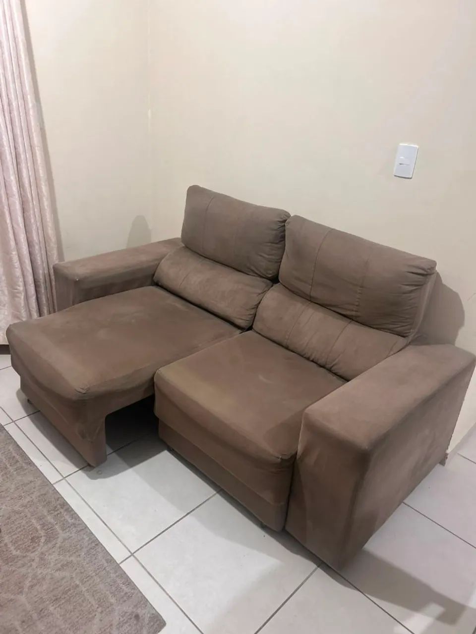 Sofá retrátil 2 lugares