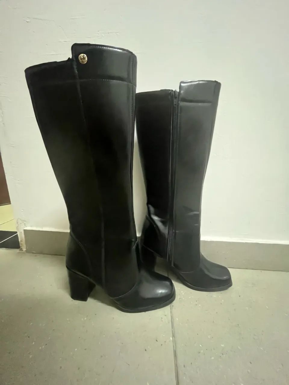 Bota cano médio 35 - Foto 4