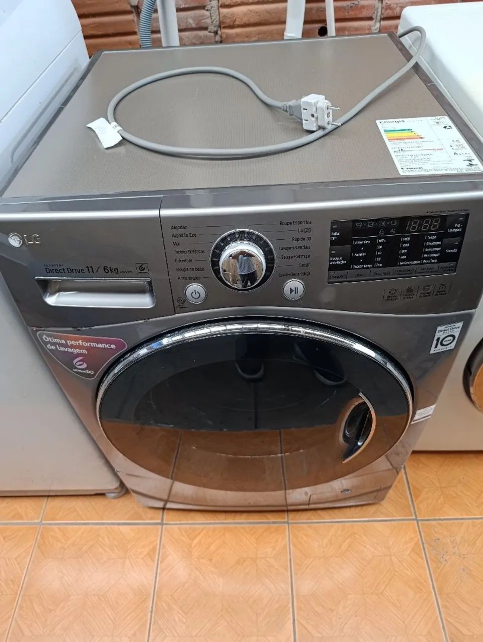 Lava e seca LG