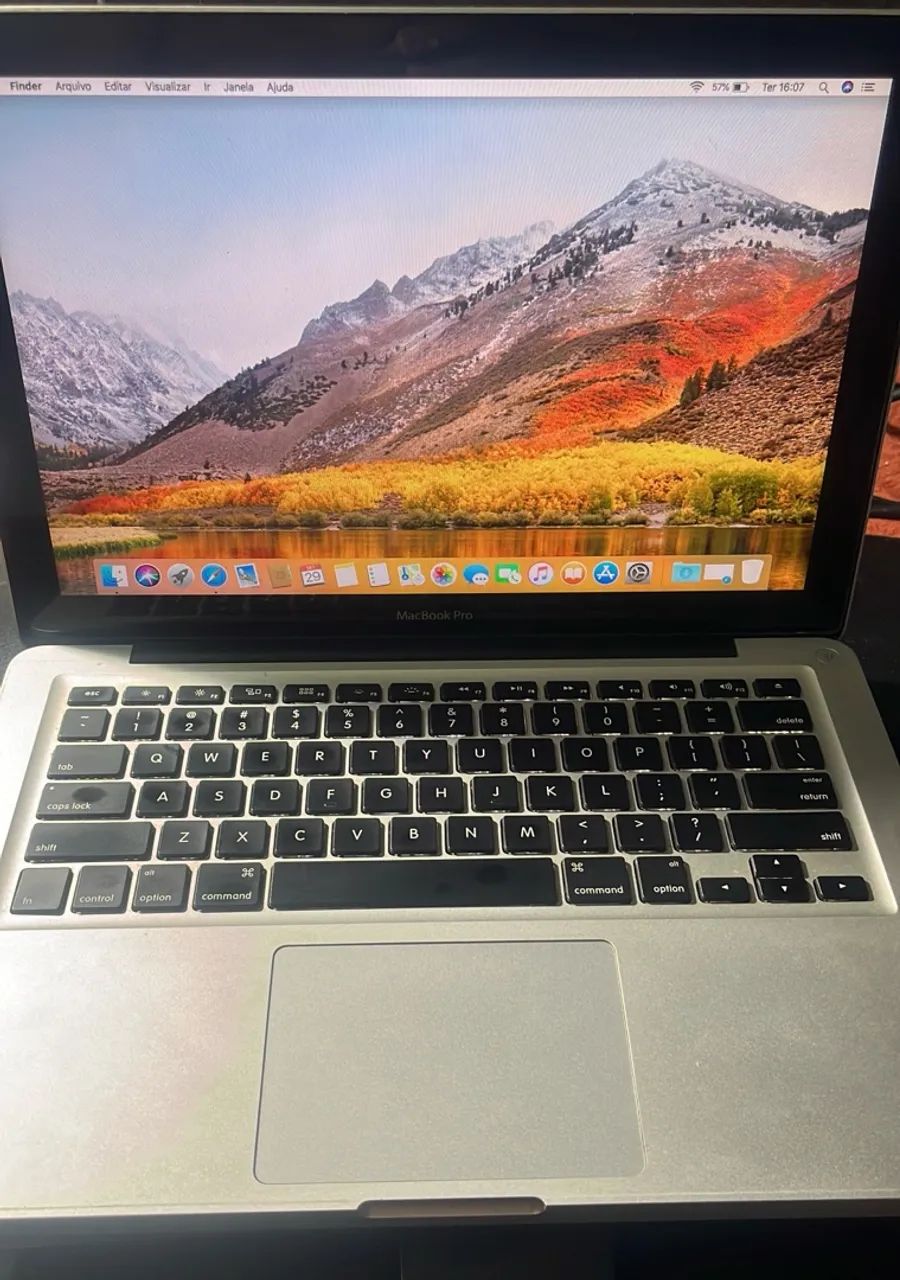 MacBook Pro 2011 -i5 -8gb ram -120ssd 