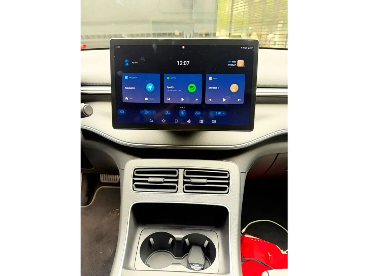 BYD King GL 1.5 16V Aut. (Hibrido), foto 10 de 14