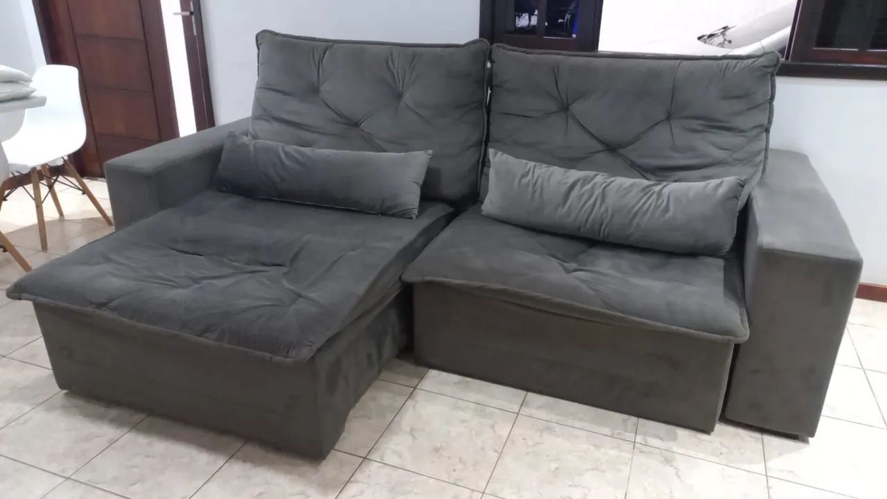 Vendo sofa retrátil usado 700,00