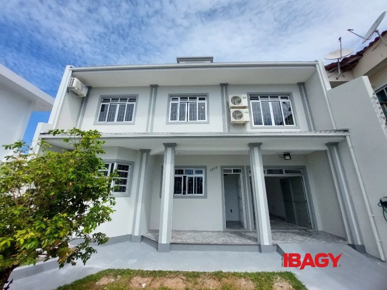 Excelente Casa 3 dormitório(s) em Barreiros - São José - Foto 3