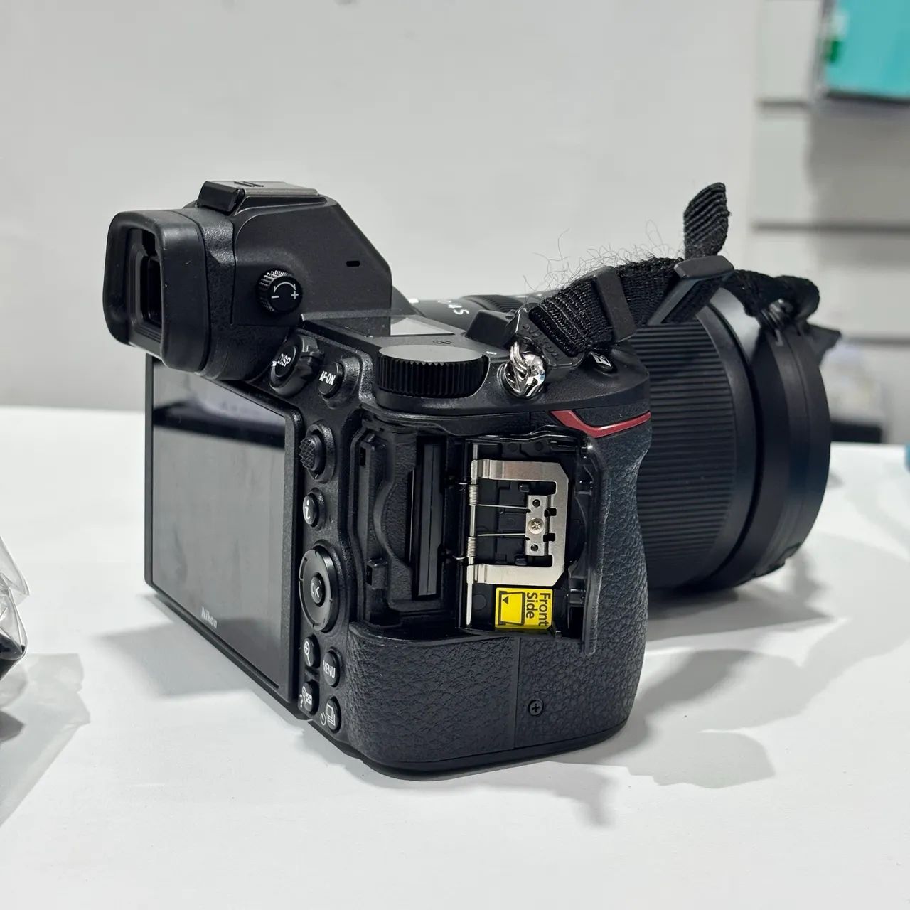 Nikon Z6 Full Frame + 24-70mm + Sony XQD 64GB | Apenas 767 Cliques