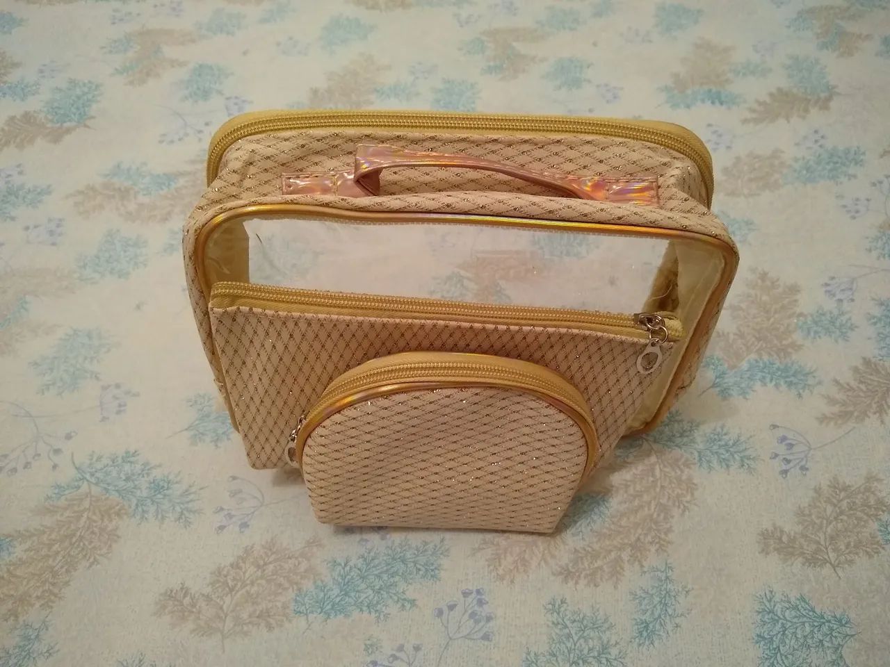Kit necessaire para viagem com 3 peças. - Foto 5