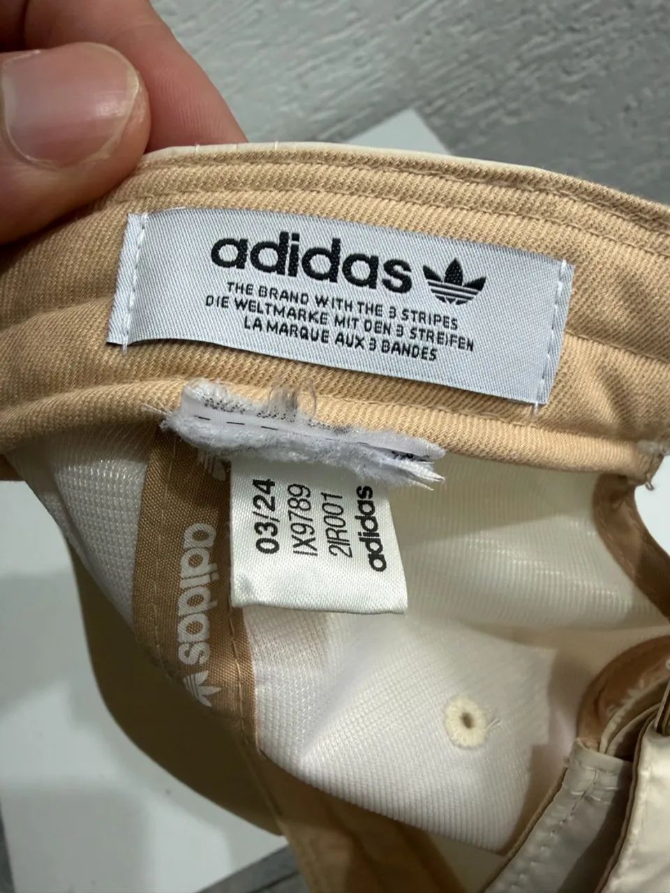 Boné adidas aba dupla - Foto 3