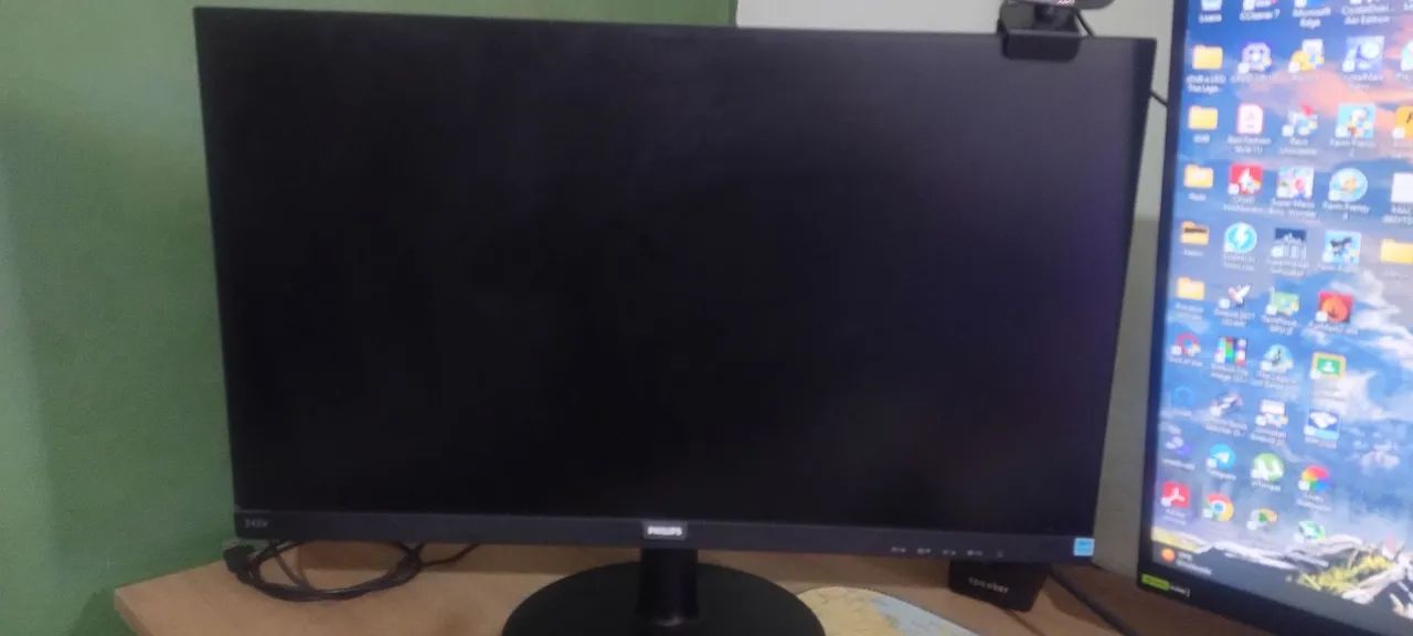 Monitor Philips 23,8? IPS Full HD 75Hz com HDMI e DisplayPort