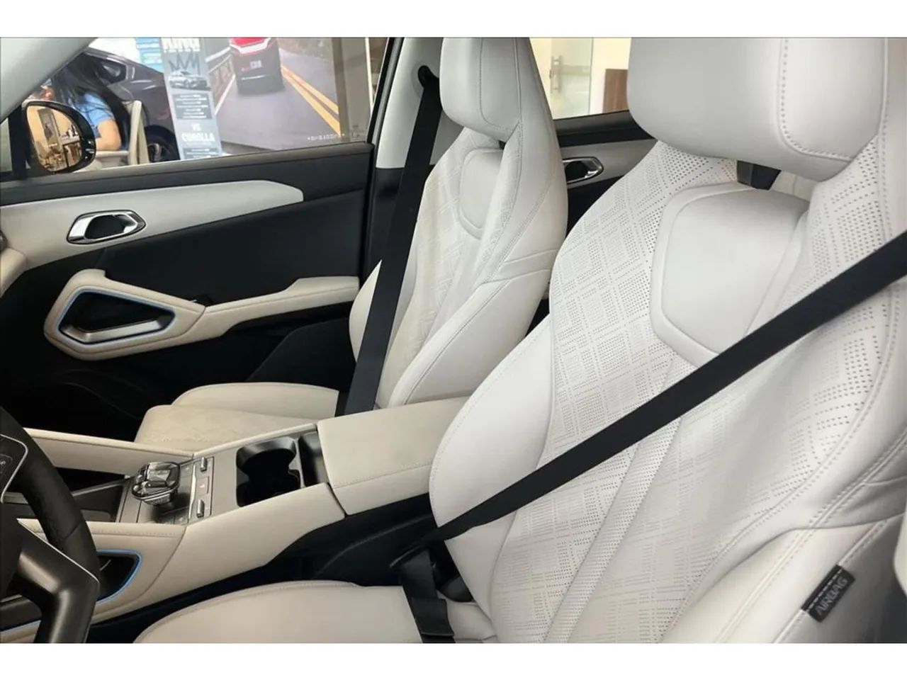 BYD Yuan Pro 2027 - Foto 5
