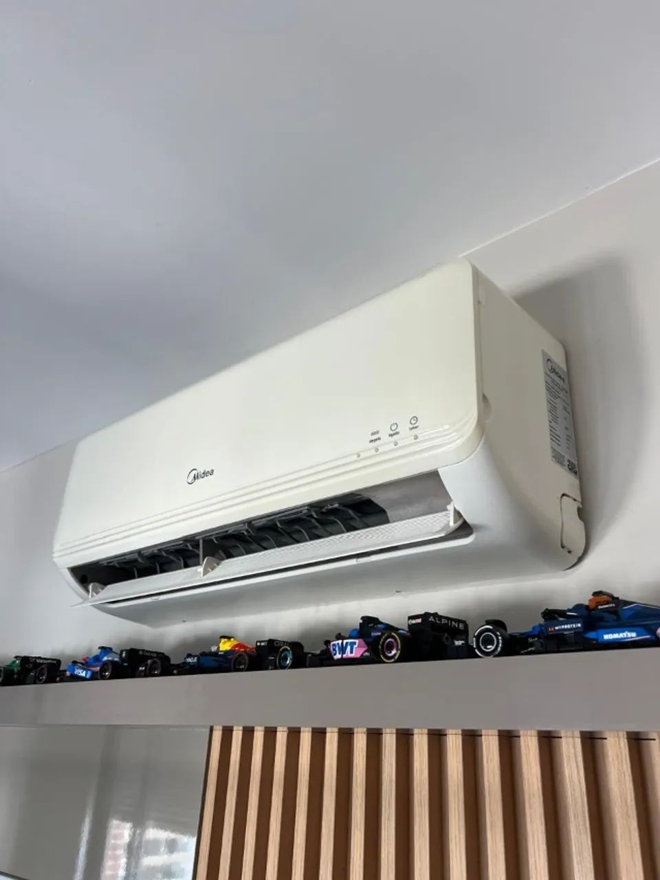 AR CONDICIONADO MIDEA