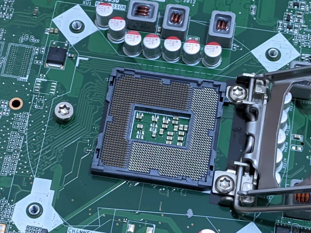 Placa-mãe Hp Pavilion 20 aio lga 1155 ddr3 funcionando perfeitamente - Foto 3