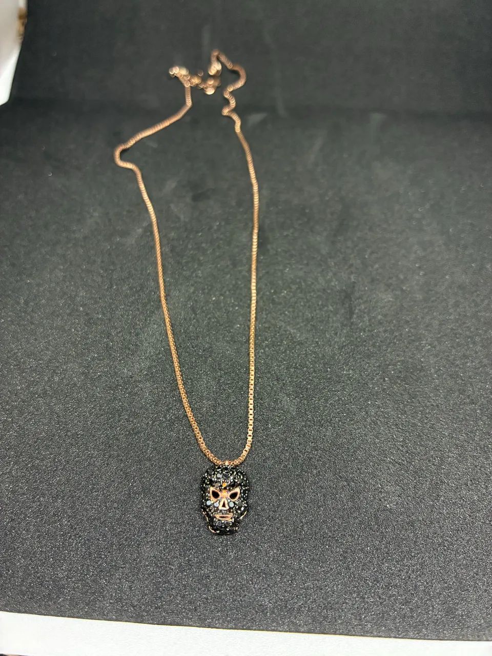Colar feminino rose