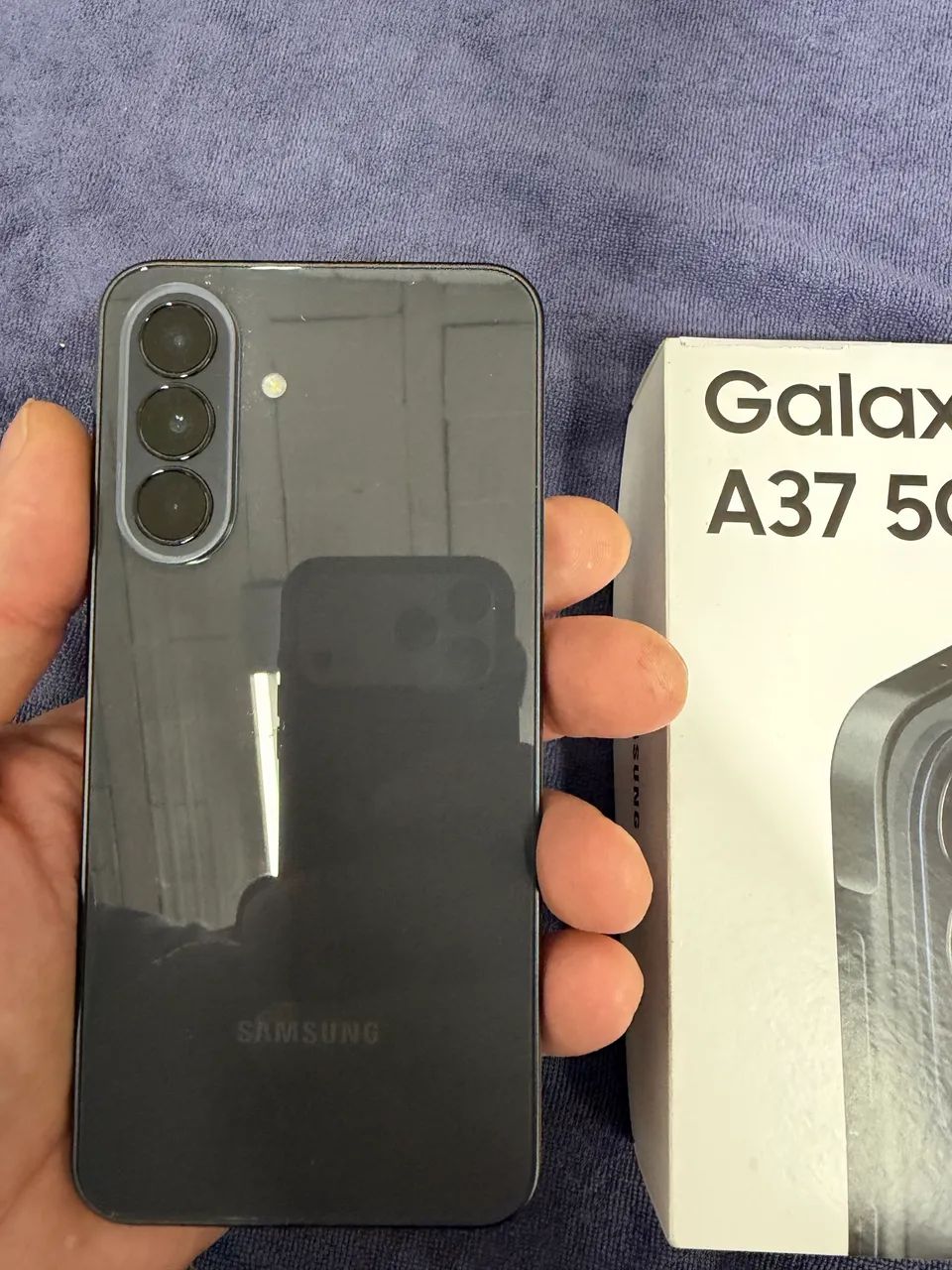 Samsung a37 - Foto 2