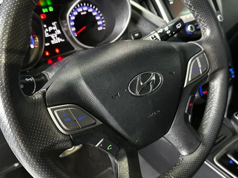 Hyundai HB20X Style 1.6 Flex 16V Aut., foto 9 de 20