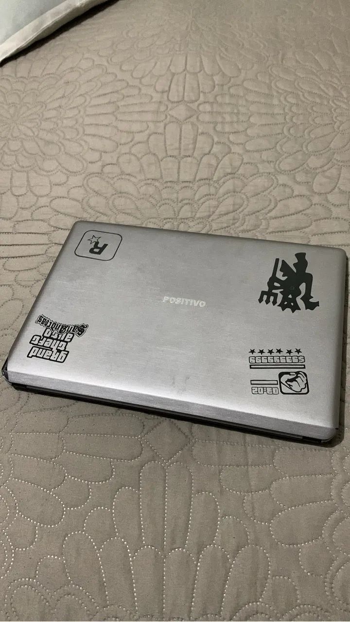 Notebook Positivo Stilo XR5550