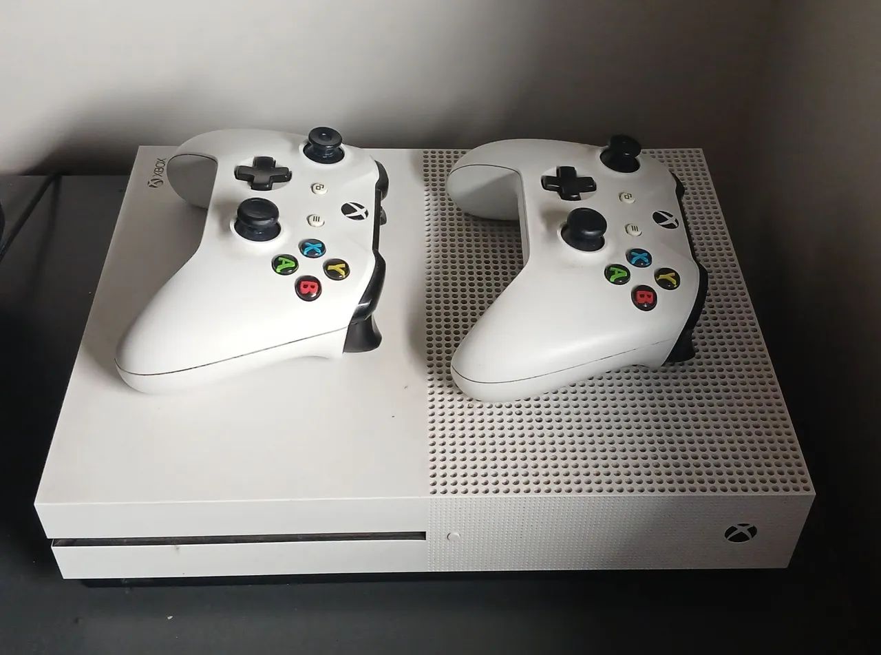 Xbox One S 1TB - Foto 2