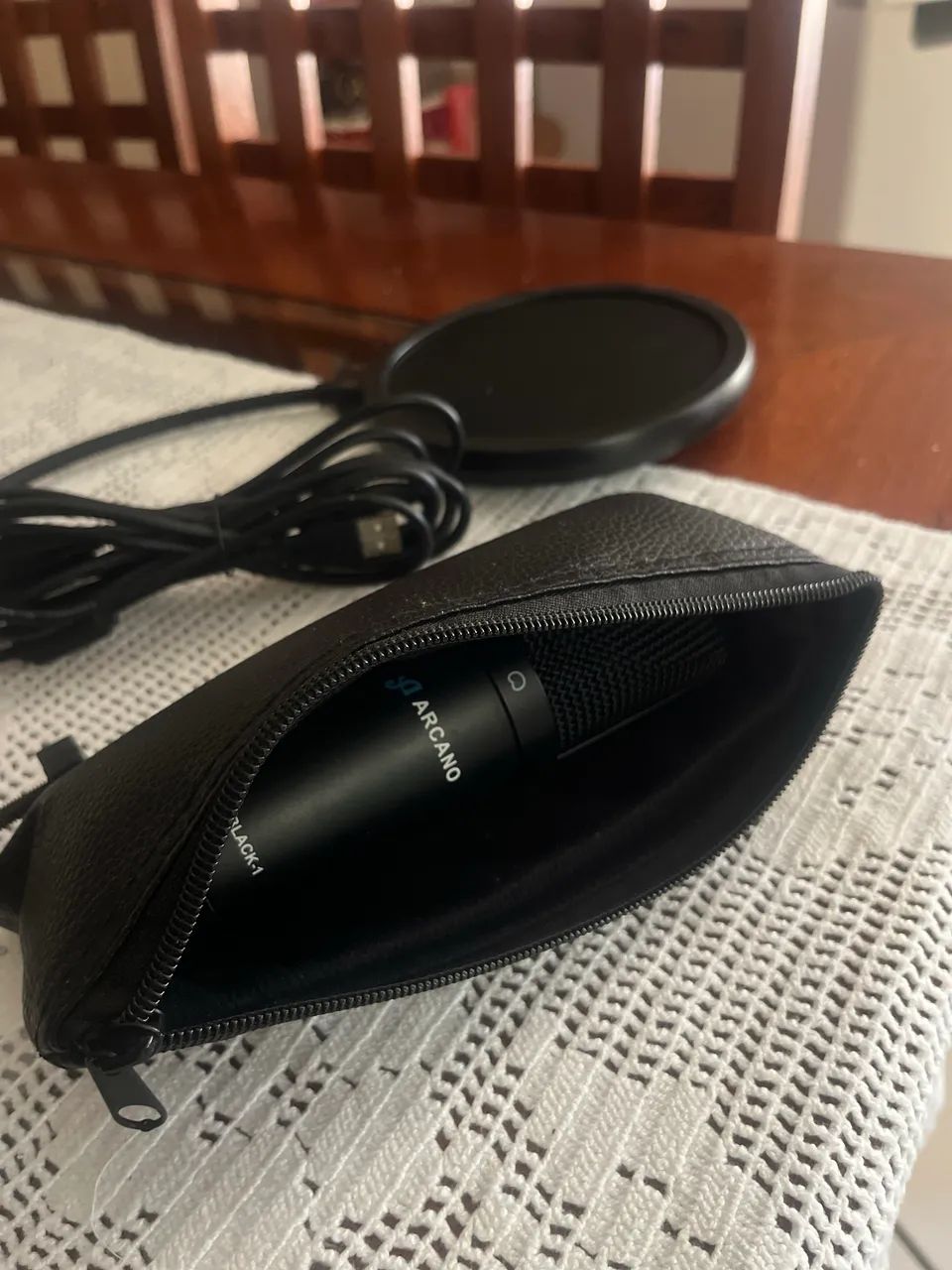 Microfone condensador USB Arcano + pop filter - Foto 3