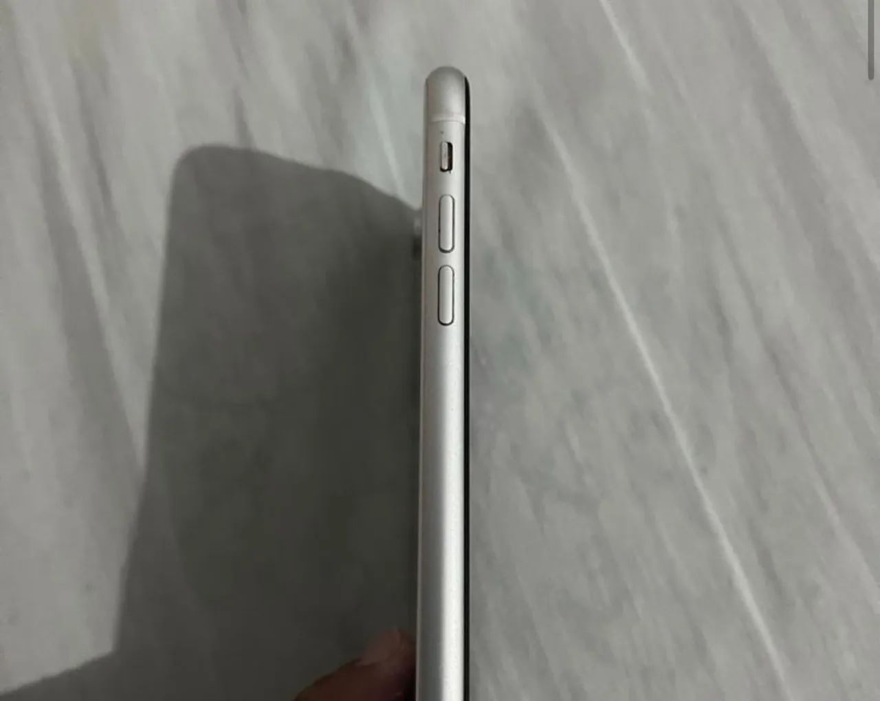 Celular iPhone XR em perfeito estado, 1.200. - Foto 3