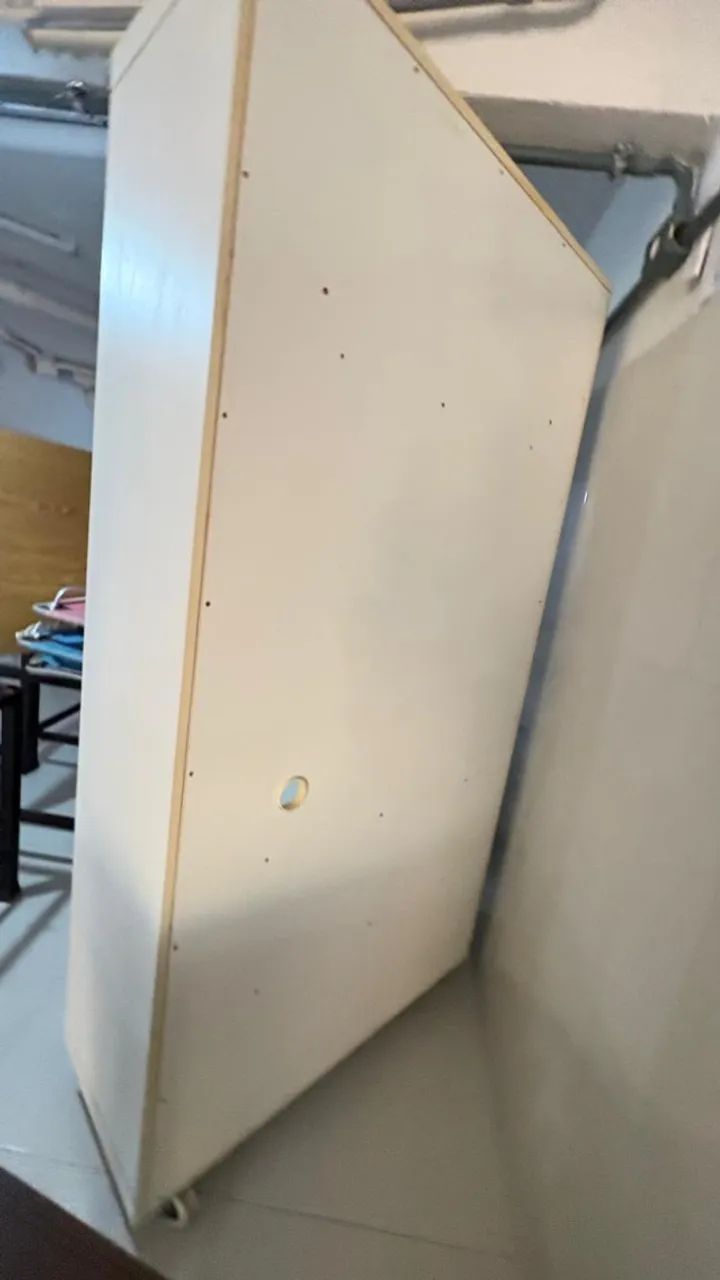 Armário MDF antigo - peça rara, super resistente! - Foto 2