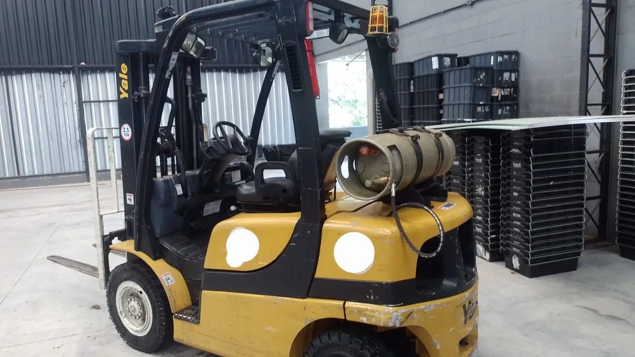 Empilhadeira Yale, modelo GLP50VX
