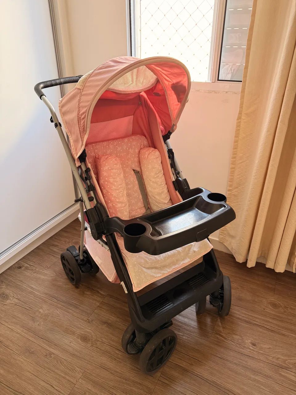Carrinho de bebê menina - Foto 3
