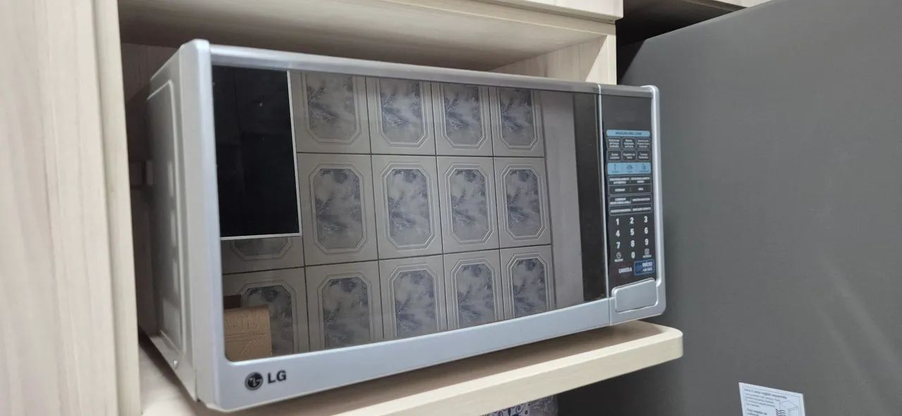 LG Micro-ondas Grill de 30 Litros - Foto 5