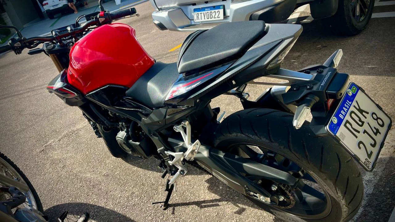 HONDA CB500 F 2024 apenas 980 km - Foto 6
