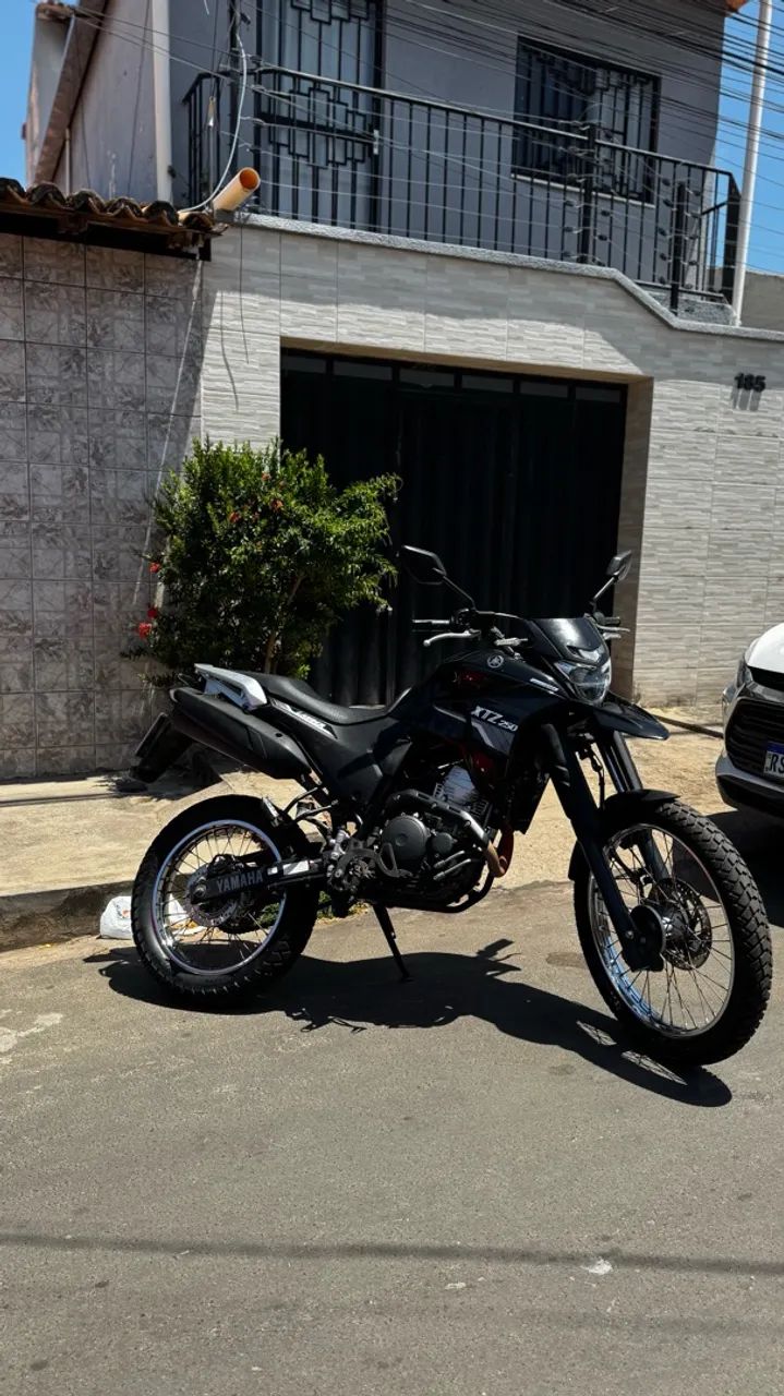 Xtz Lander 250