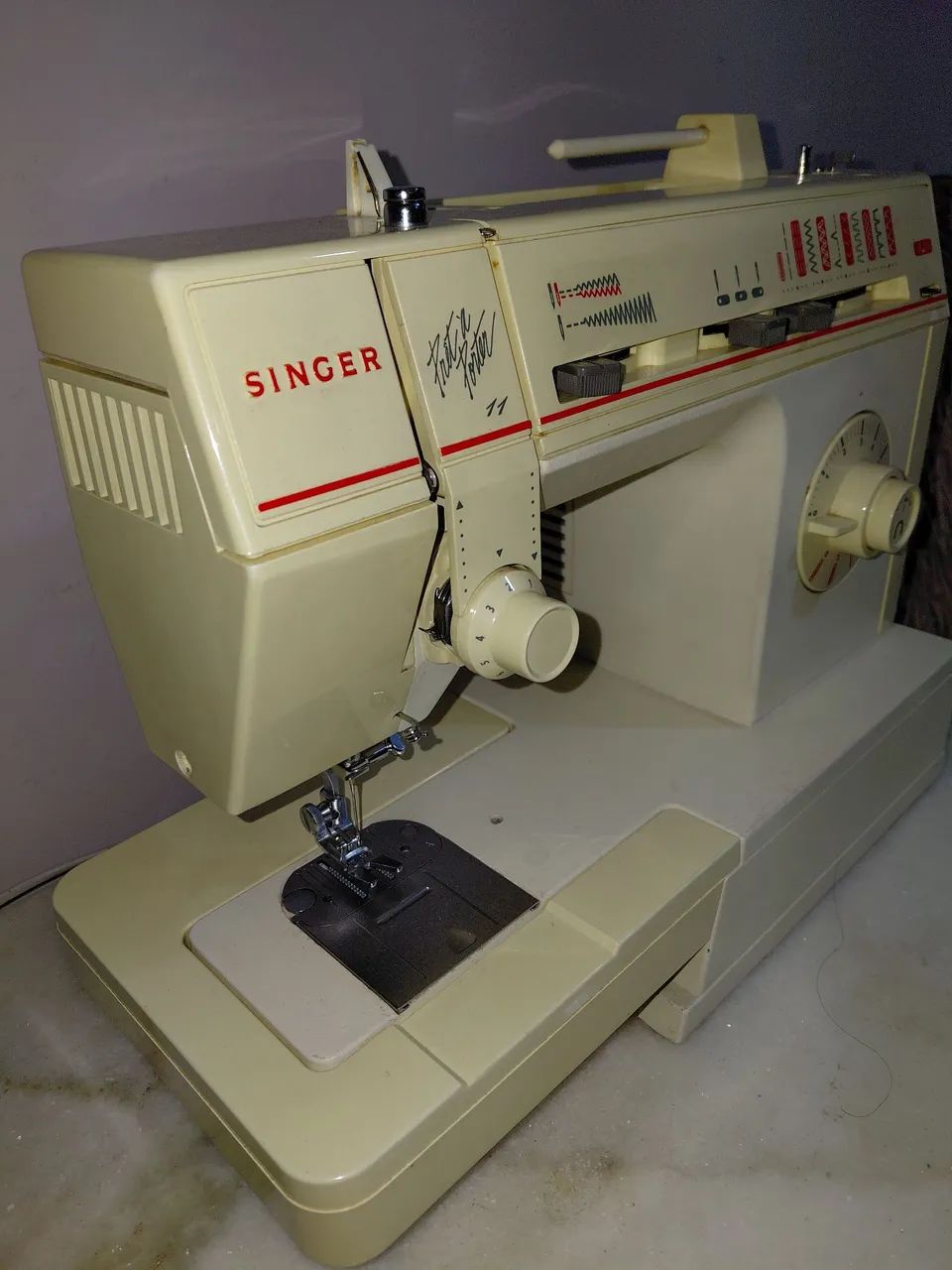 Maquina singer  - Foto 2