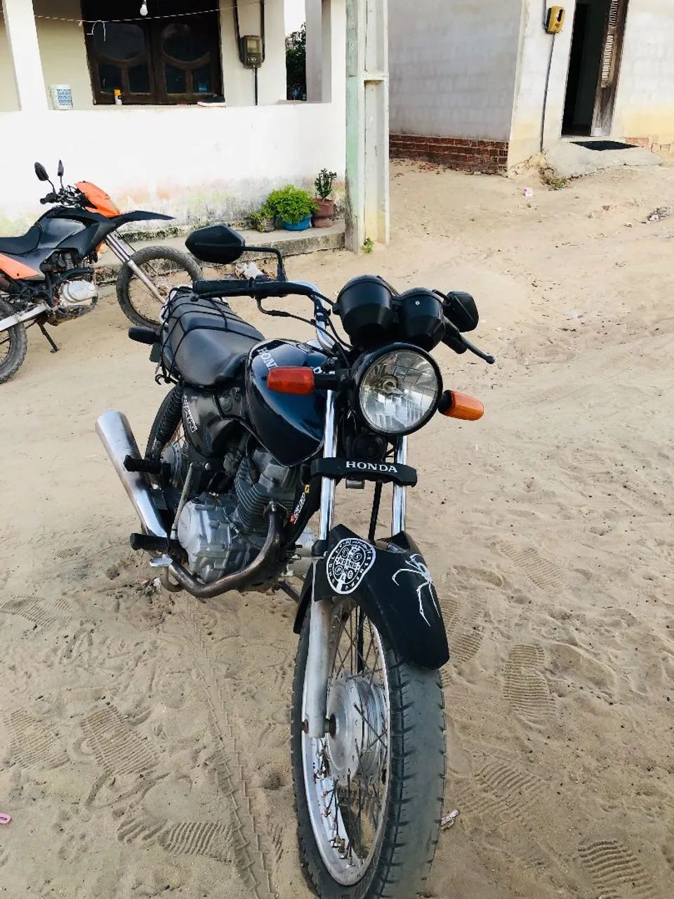 Fan 125