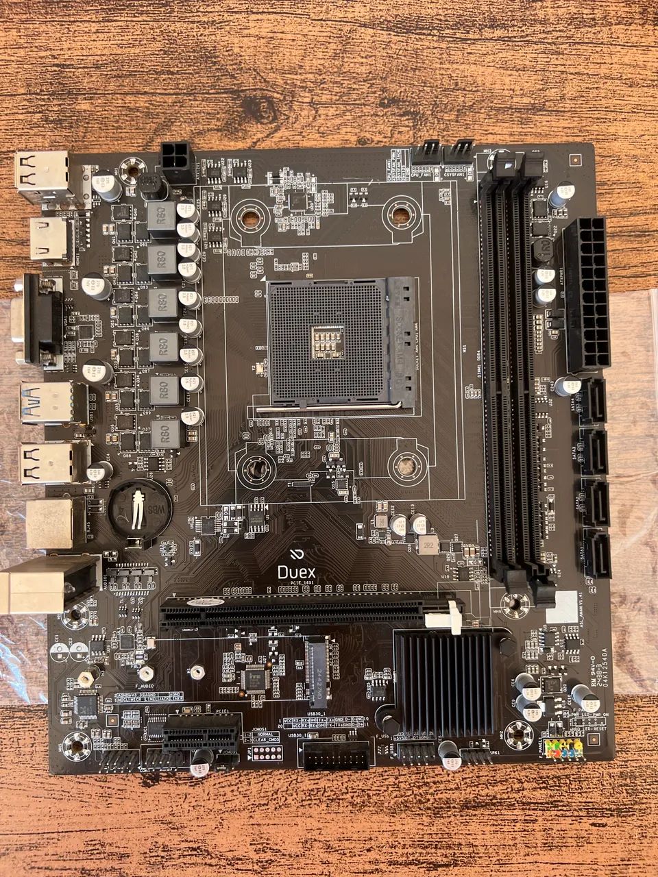 Placa Mãe Duex DX A520M AM4 DDR4 (No Estado / Sem Testar) - Foto 2