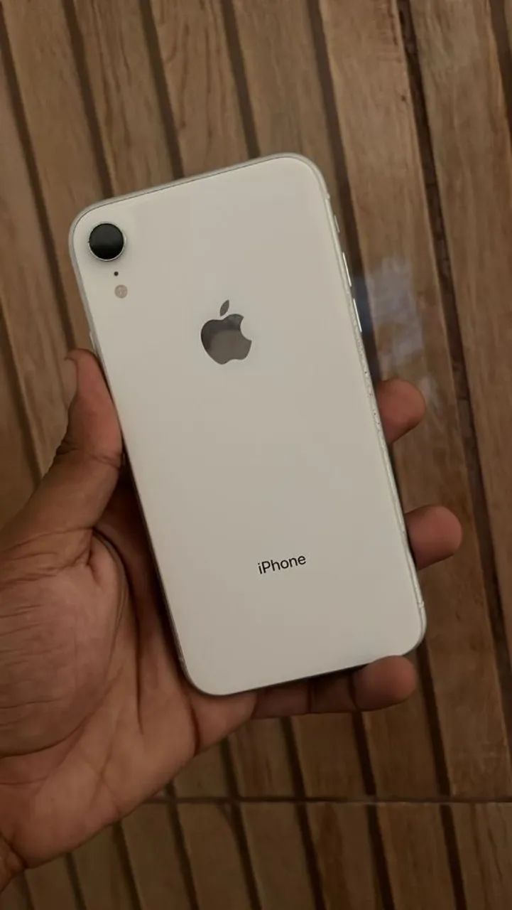 IPHONE XR - Foto 3