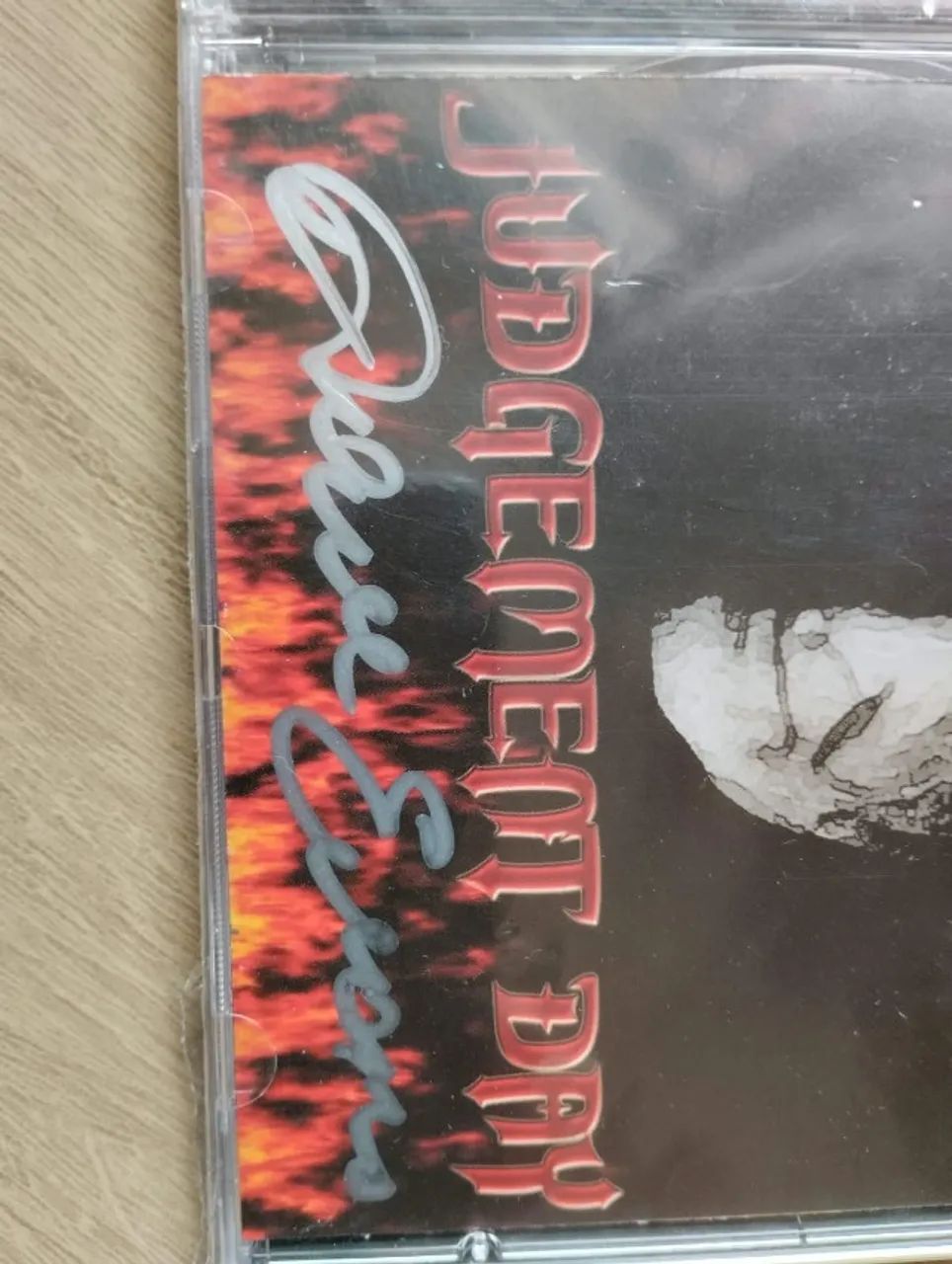 CD Autografado Dave Evans AC/DC - Foto 3