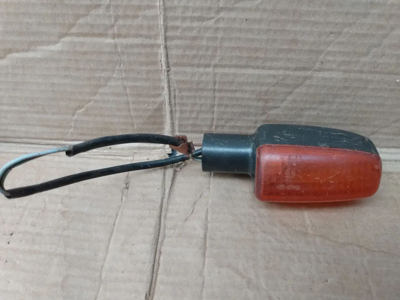 Pisca de seta traseiro L/E Titan ano 2000 a 2011