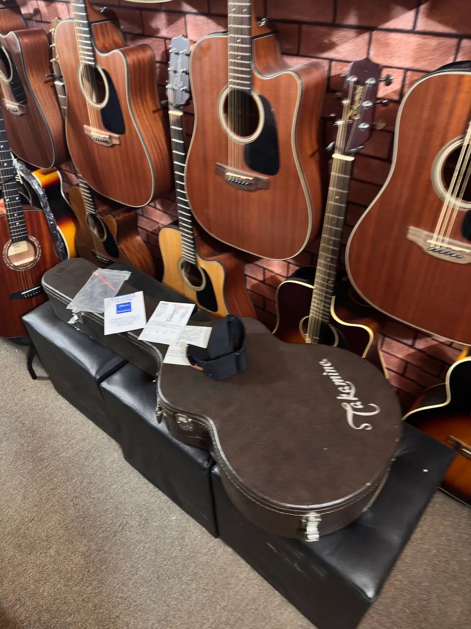 Violão Takamine Japonês Nylon NPT110 tampo cedro sólido pré Accuracoustic ANALISO TROCAS - Foto 6