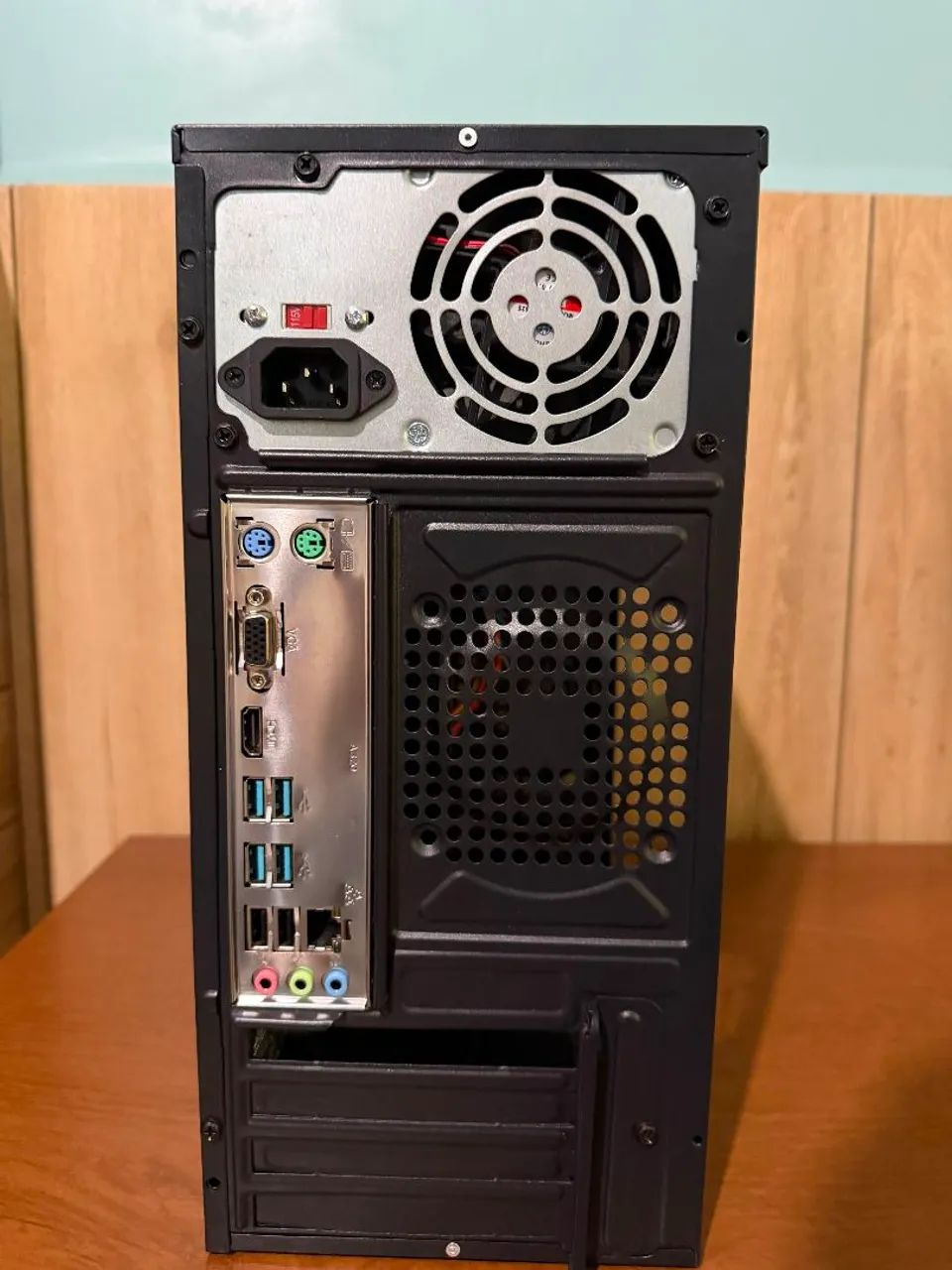 PC GAMER AMD RYZEN 3 3200GT 3.6GHz - Foto 4